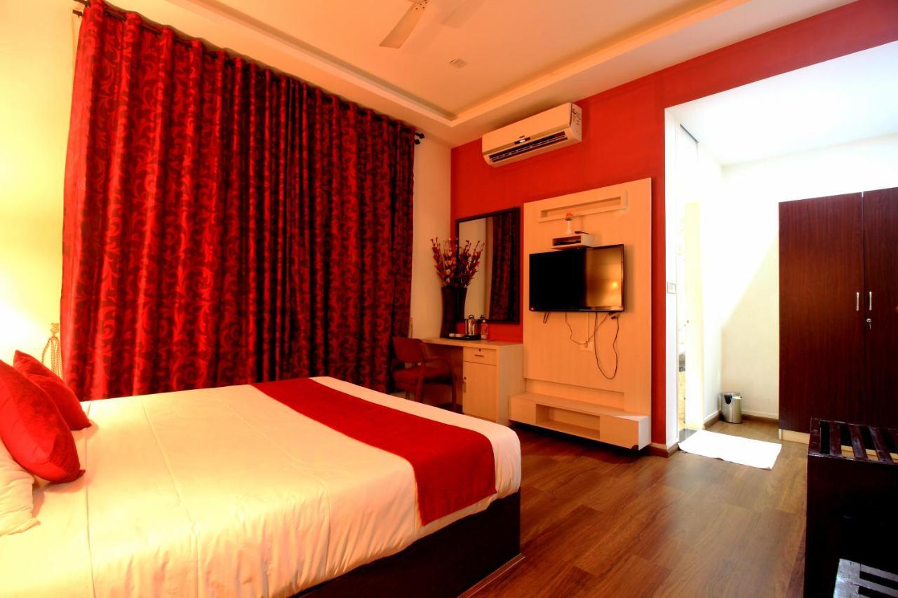 Xavier'S Residency Hotel Колам Екстериор снимка